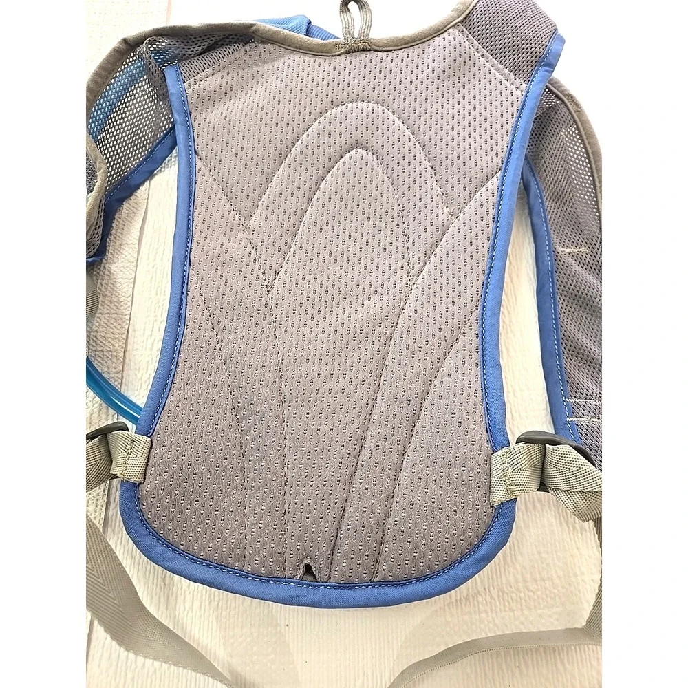 CamelBak Charm Hydration Pack 1.5L 50oz Blue Lightweight Hiking Backpack Kids L